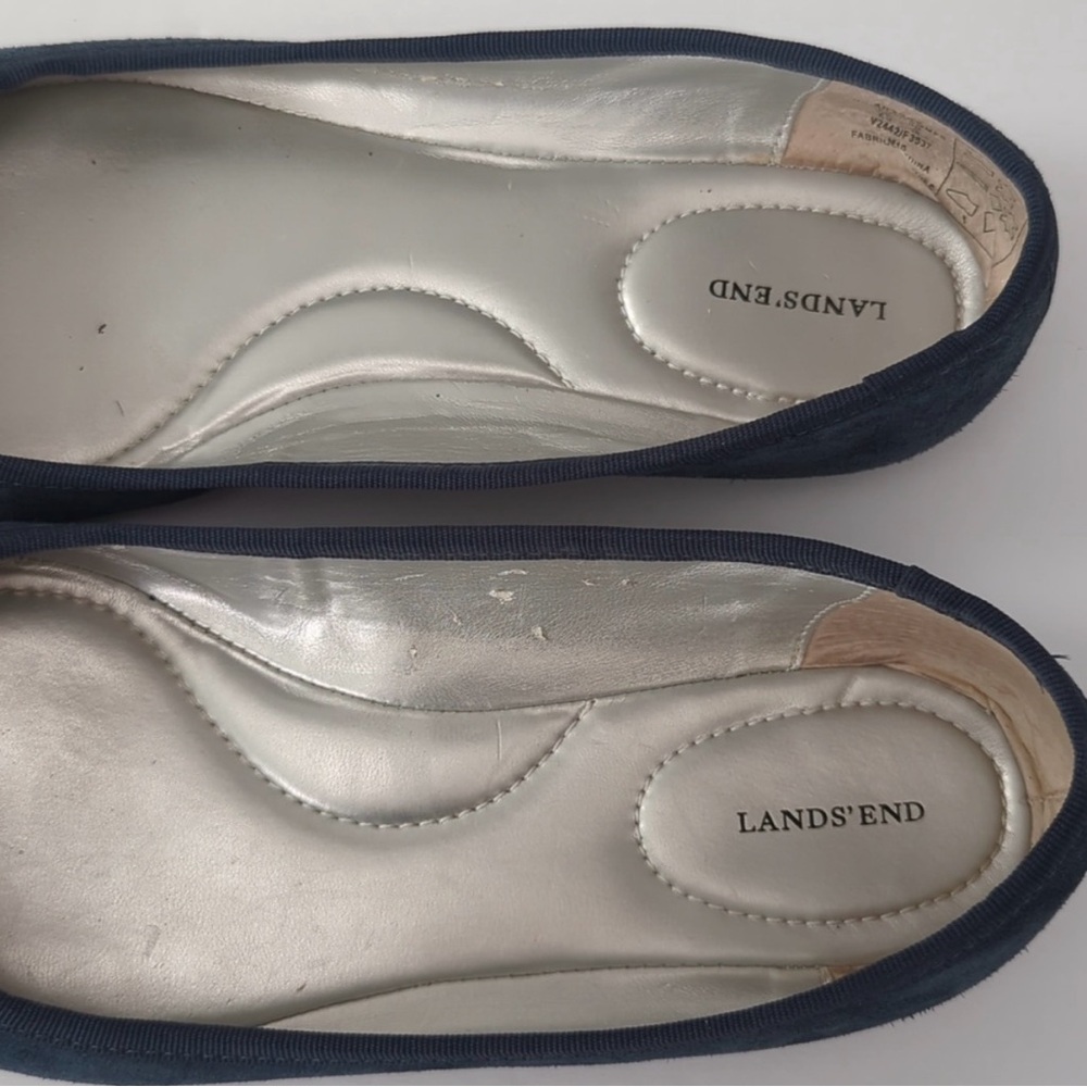 Lands' End Emma Rounded Toe Flats Suede Leather Dusk Blue size 8D Wide - Picture 6 of 8